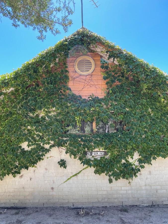 The Fingal Farm Exterior foto